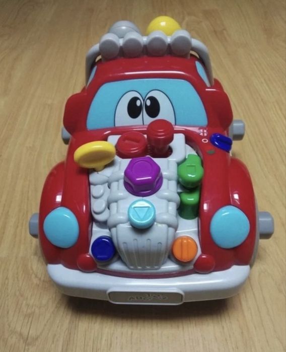 Carro musical infantil com sons e luzes