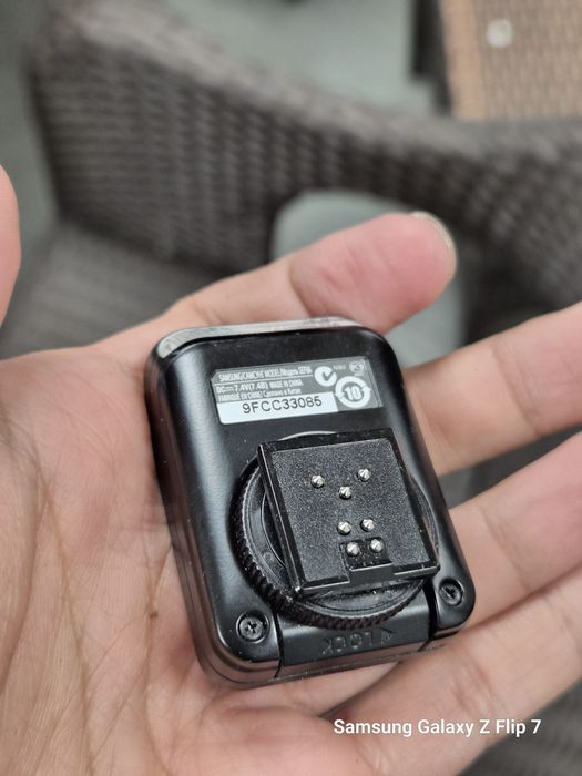 Lampa błyskowa do  aparatów cyfrowych Samsung  NX