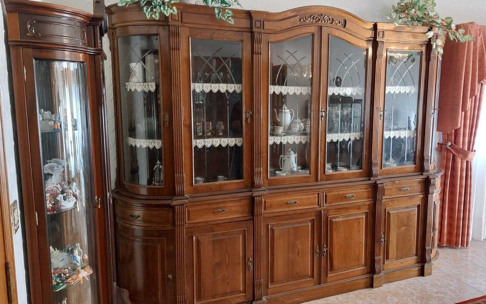 Móvel Cristaleira sala de jantar