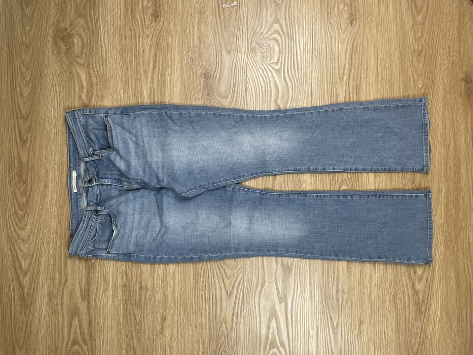Джинси Levi's  725 High Rise Bootcut