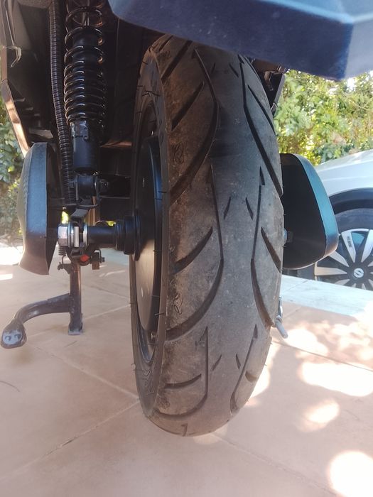 Moto eletrônica, 5 meses de uso .