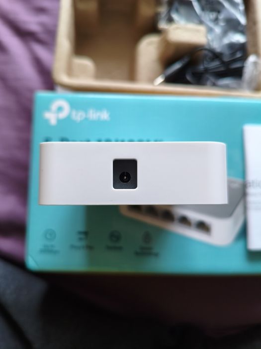 Комутатор TP-Link TL-SF1005D