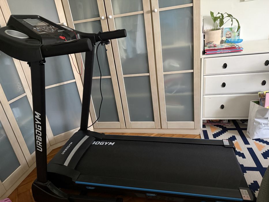 Bieznia treningiwa UrboGym V520