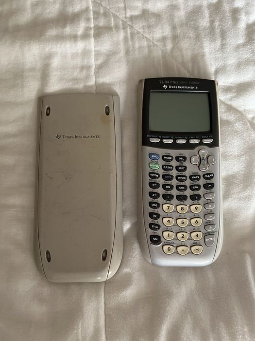 Calculadora Científica - Texas Instruments TI-84 Plus