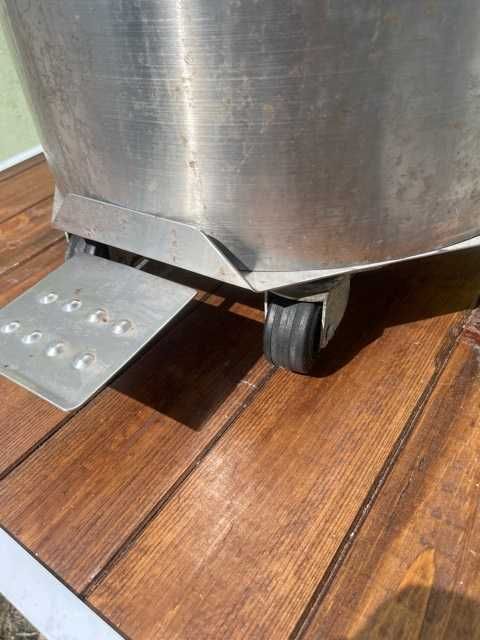 Balde lixo em inox com pedal 50LT
