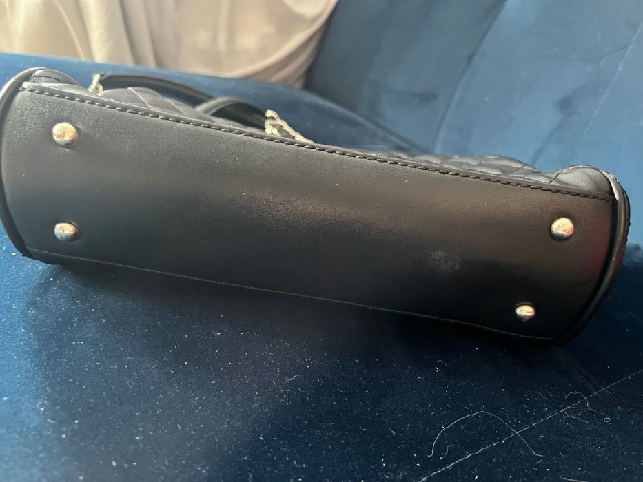 Torebka Guess czarna