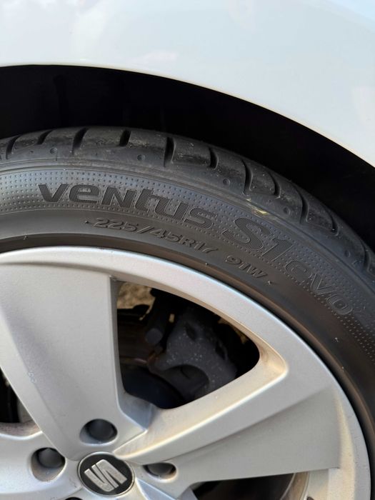 Opony letnie DUNLOP/HANKOOK 225/45/17 KOMPLET