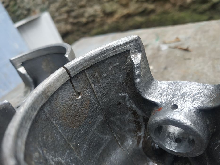 Продам поршня Иж планета 5.иж пс