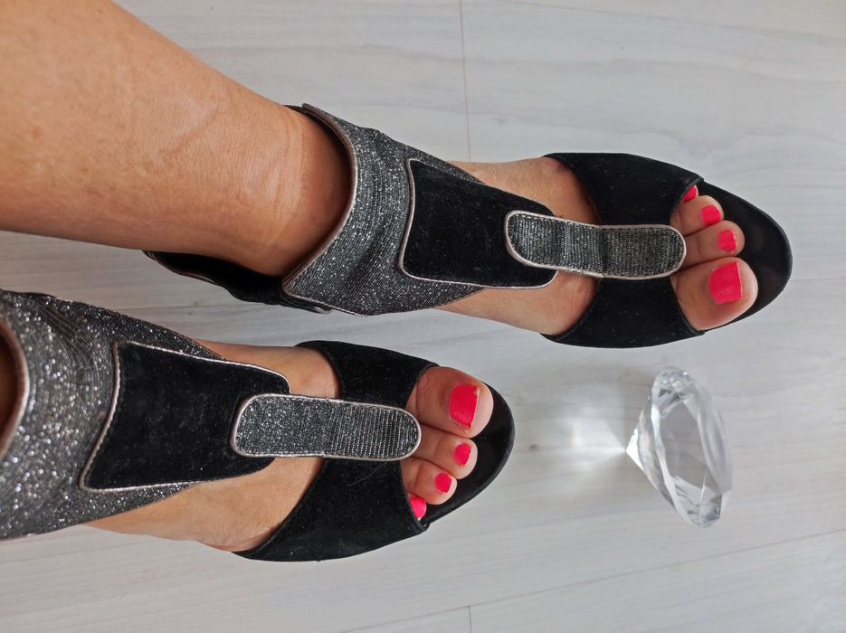 Sexy buty na koturnie