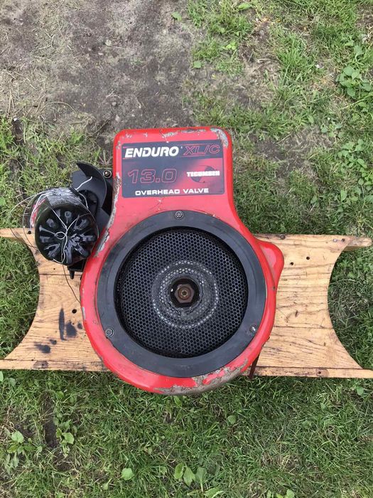 Продам мотор до трактори-косилки БРІКС 13 коней