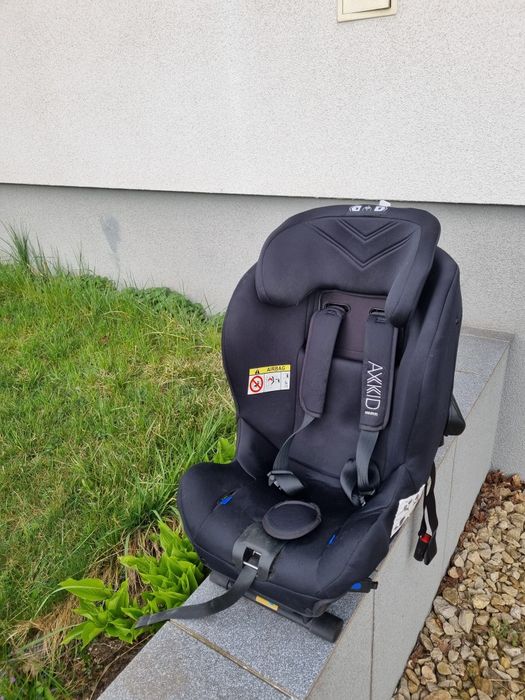 Fotelik RWF AXKID MOVE 9-25 KG