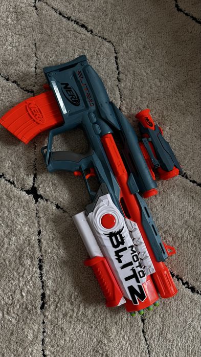 Nerf Elite 2.0 , бластер