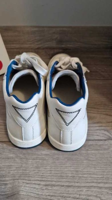 NOWE sneakersy męskie Guess 43 EU z pudełkiem