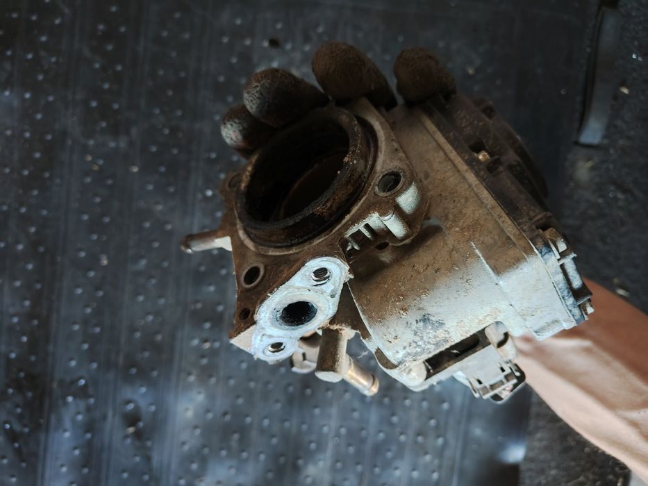 Przepustnica volkswagen golf 4 audi a3 Seat Leon benzyna tolego golf 3