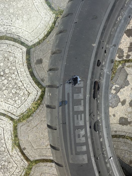 Pirelli pzero pz4 *MO BMW 245 40 20 нові