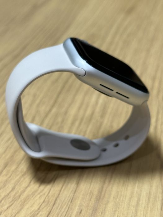 Apple Watch Series SE 2 2023 40 mm Silver