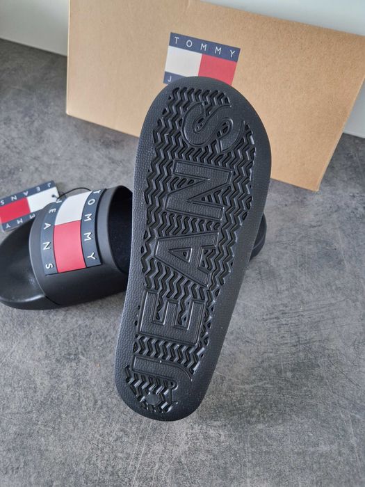 Nowe klapki na lato Tommy Hilfiger