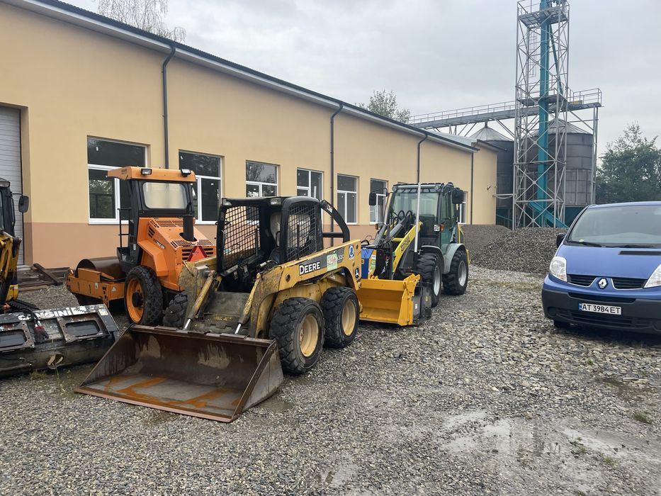 Послуги гідромолота, відбійного молотка