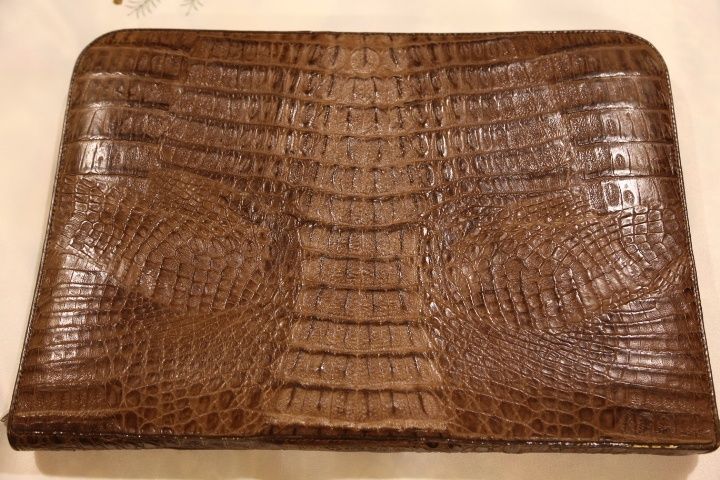 Натуральный крокодил, папка для бумаг
