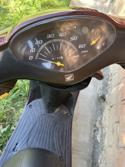 Продам Honda Dio AF-68