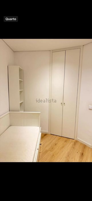 Quarto para alugar nos Anjos
