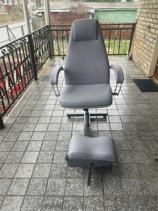 Кресло педикюрное