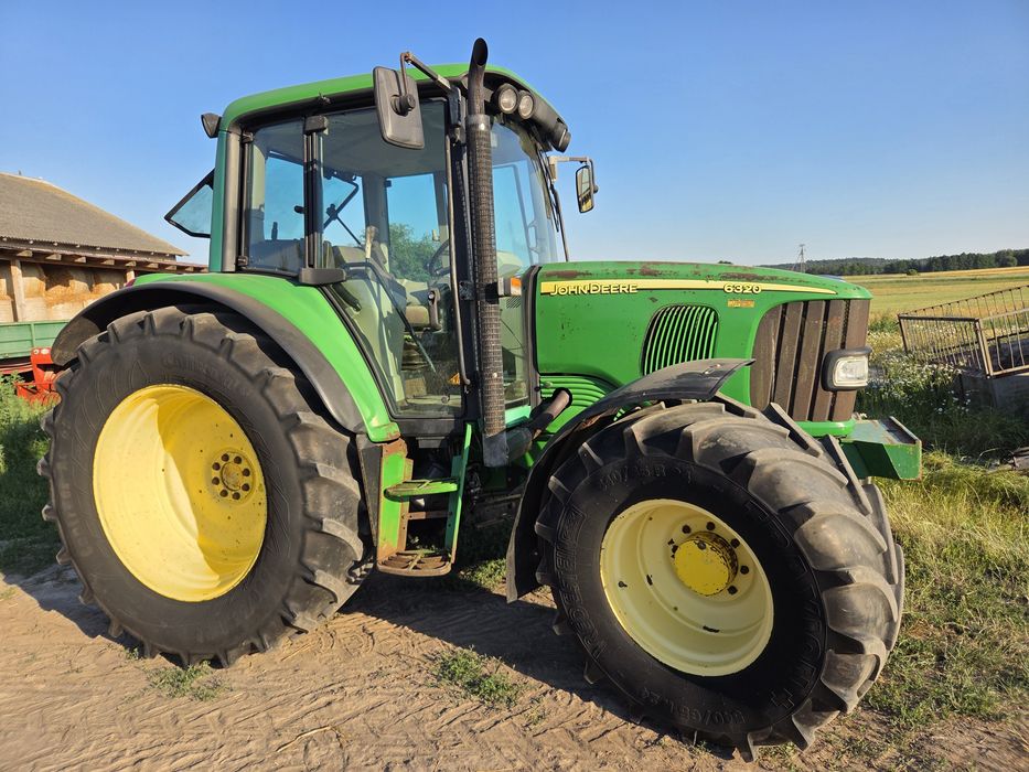 Ciągnik John deere 6320