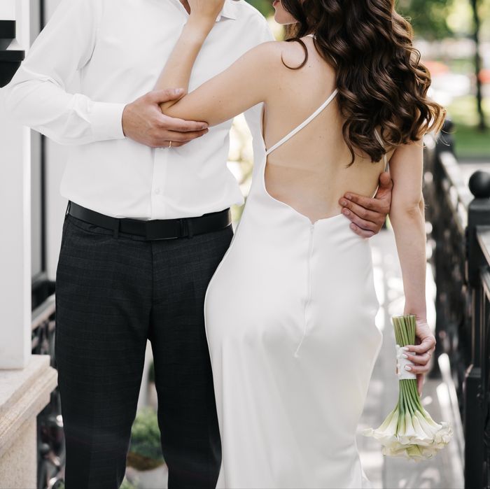 Продам весільну сукню