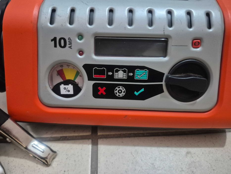 Prostownik Black&Decker
