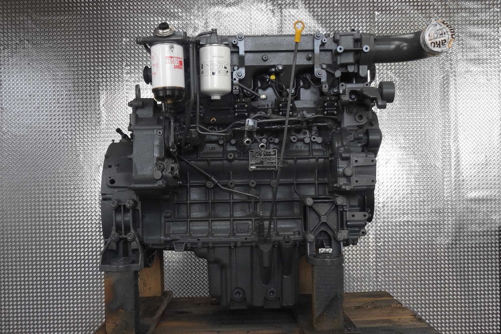 Silnik spalinowy - Liebherr D934 S A6 - Liebherr R906 C LC  NLC  WLC