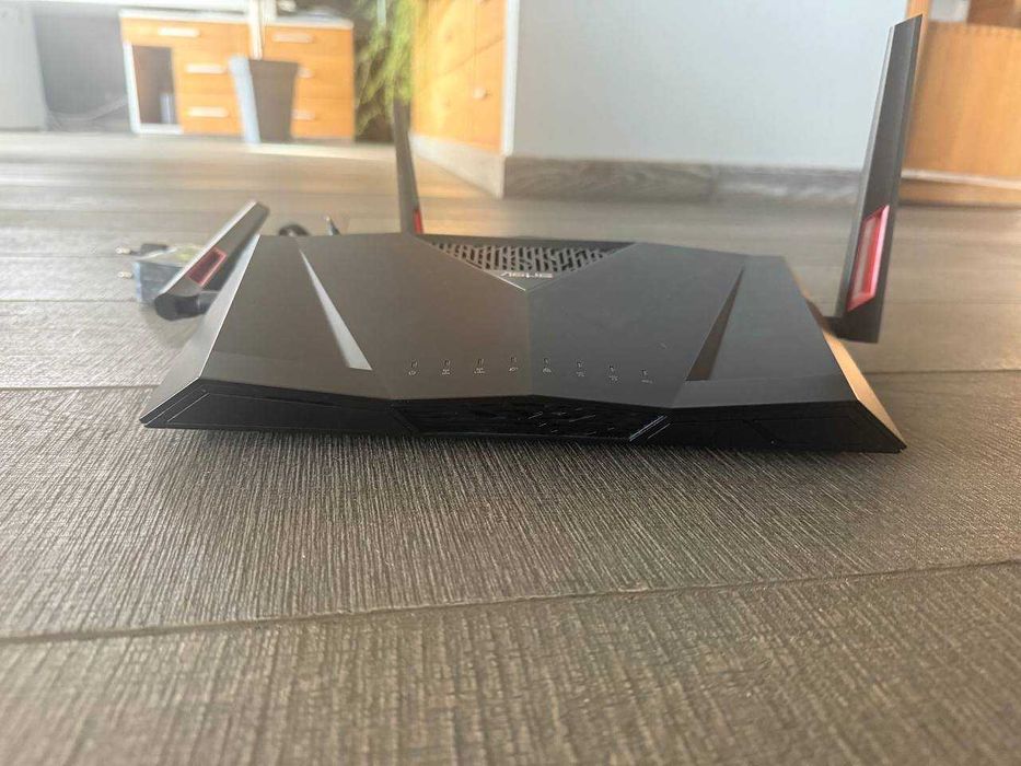 Продам роутер Asus RT-AC88U