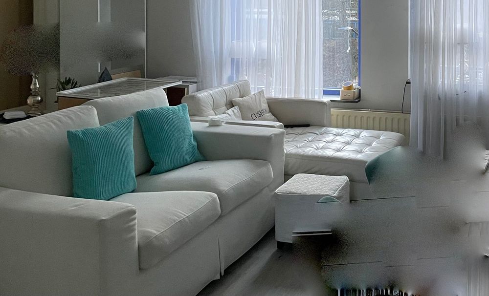 Chaise longe de couro e Sofa 2 pessoas fabricacao Alema e holandesa