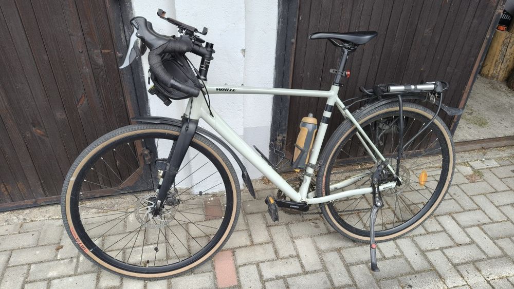 Gravel. Sprzedam gravela rozmiar L