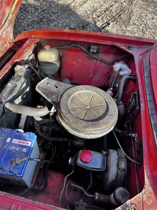 Продам москвич на ходу