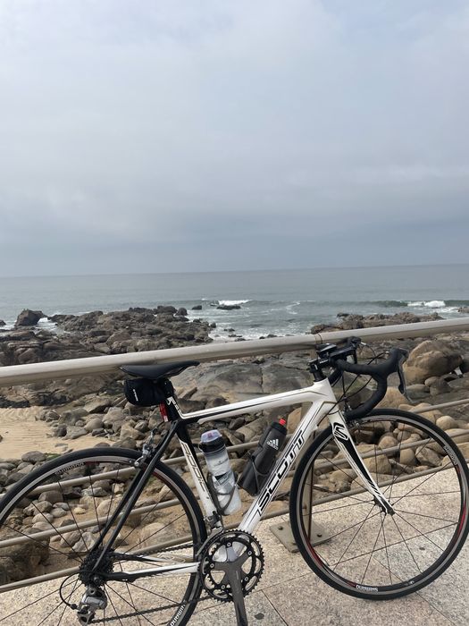 Scott Addict Carbono – Shimano Ultegra – Tamanho XS