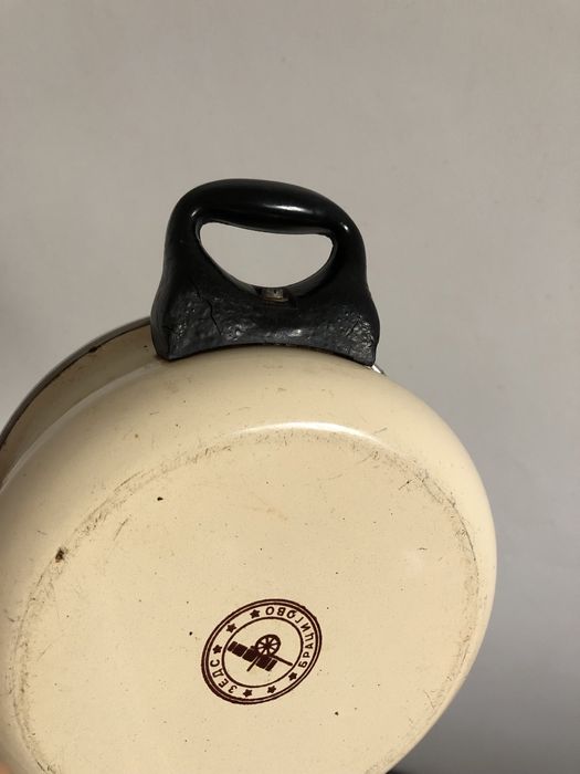 Эмалированные кастрюли 1,5 л - Болгария