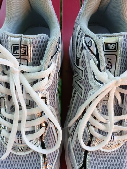 Оригінальні снікерси New Balance
