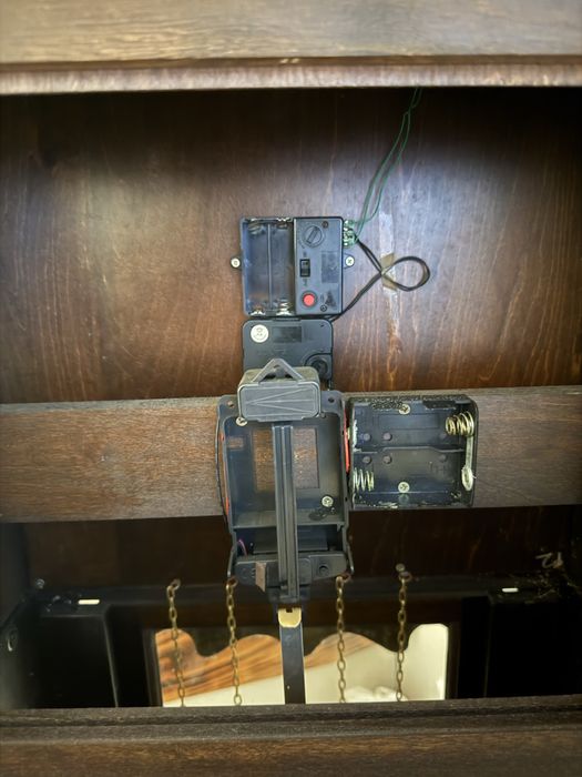 Relogio de coluna Bentima com pendulo, quartzo como novo