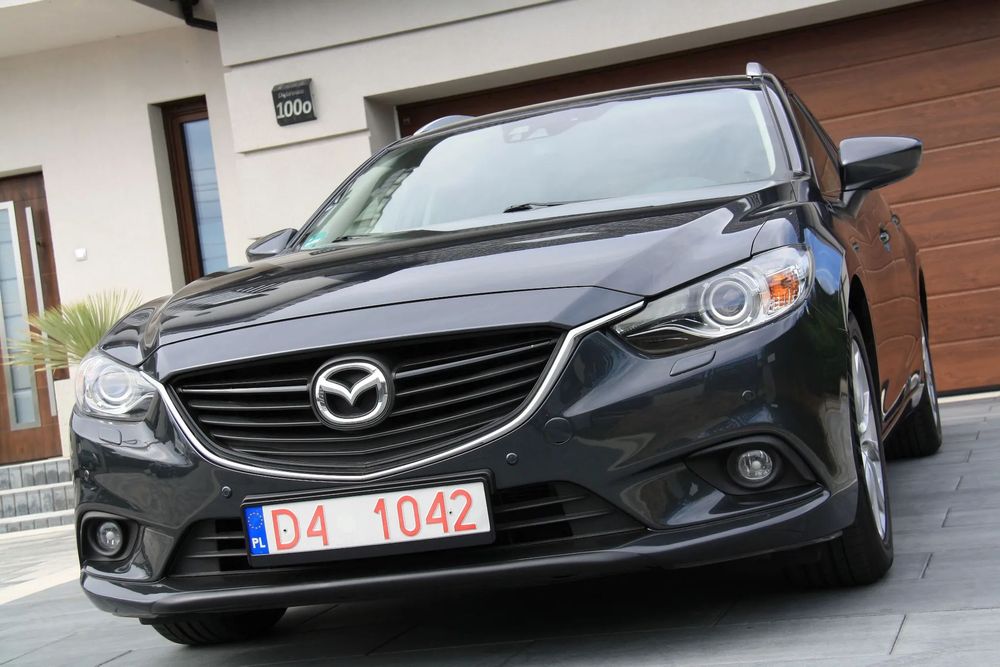 Mazda 6