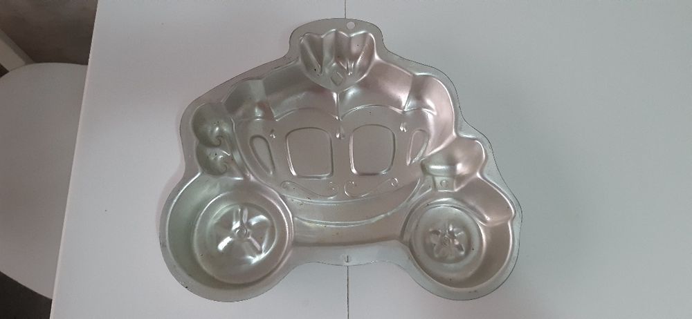 Forma bolos, carrinho de princesa