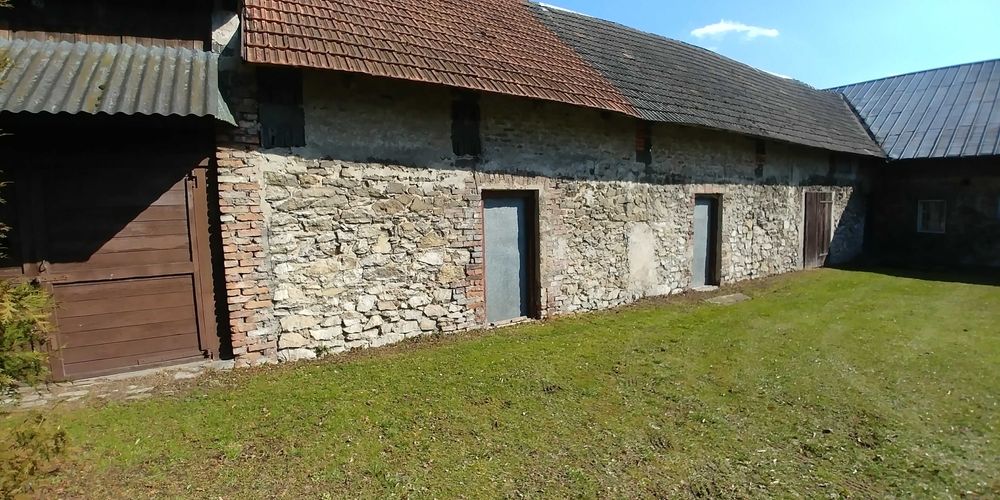 Wynajmę Garaż i Pomieszczenia na Magazyn lub działalność dosp.