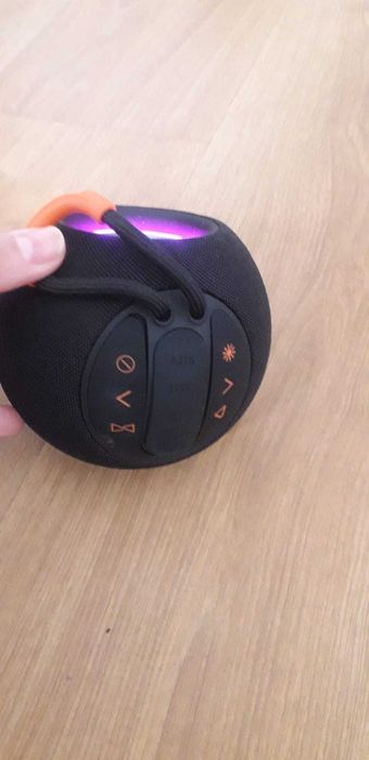 Alto-falante sem fio Bluetooth