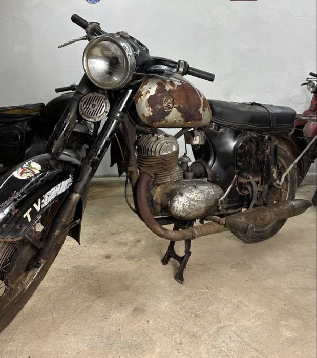 Jawa CZ 175cc, sem documentos