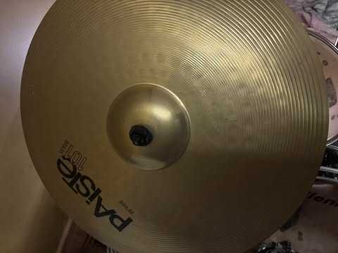 Bateria Completa Millenium + Prato Extra Paiste