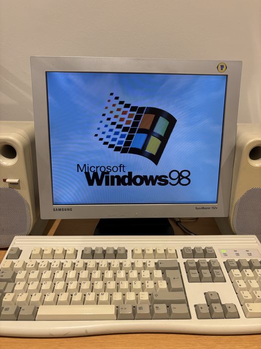 Monitor Samsung SyncMaster 152V