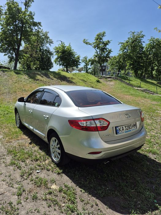 Renault Samsung sm3 (FLUENCE)