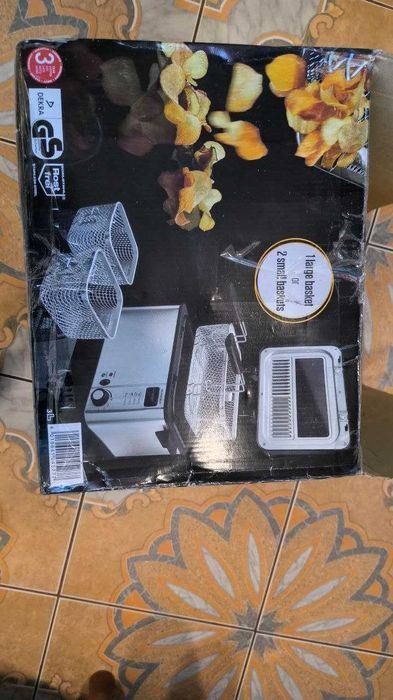 Фритюрниця SilverCrest  4L ( стан нова ) (ціна 2300 )