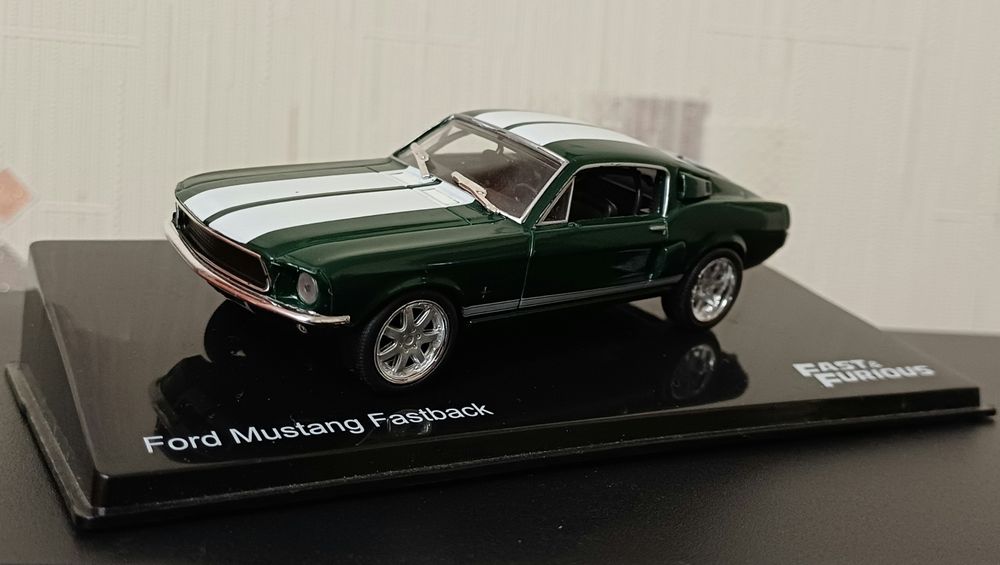 Масштабная коллекционая модель 1/43 Ford Mustang Fastback (Форсаж 3)