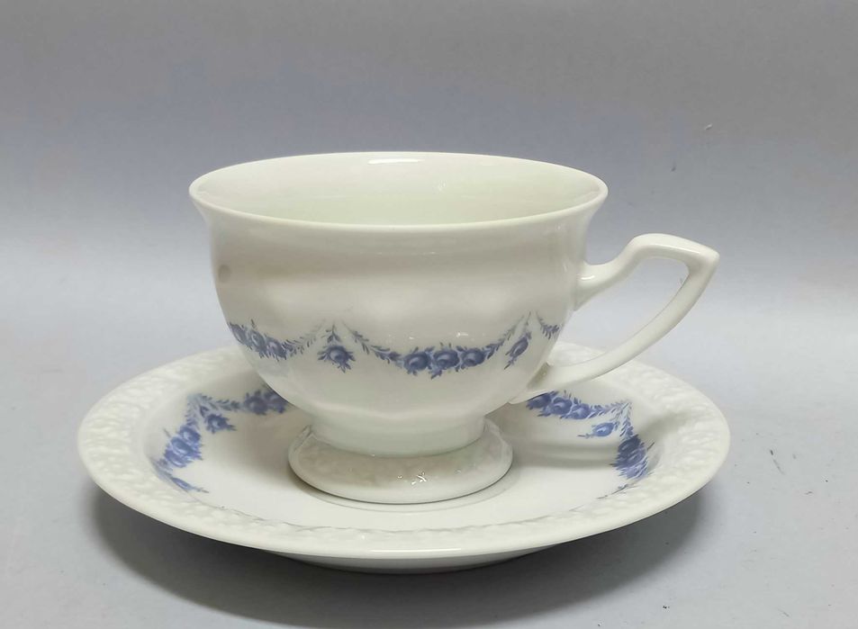 Filiżanka do kawy w błękitne girlandy, Rosenthal Maria