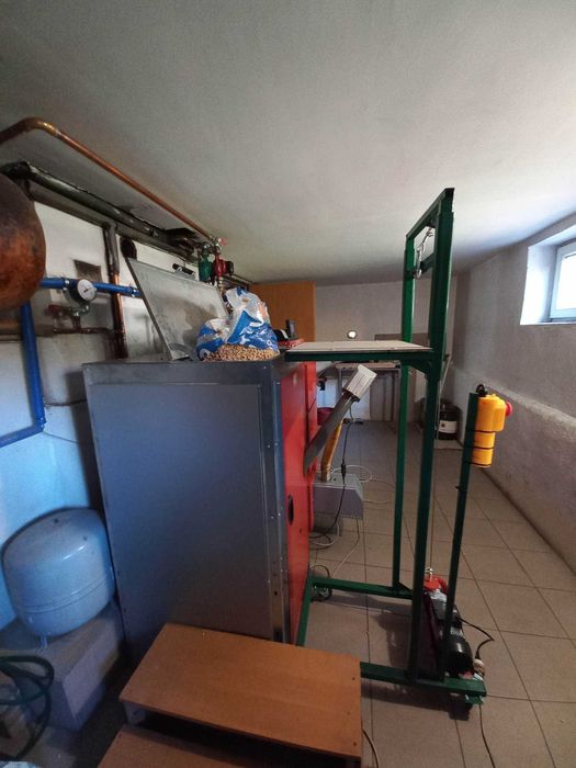 Podnośnik elektryczny do worków pellet /ekogroszek